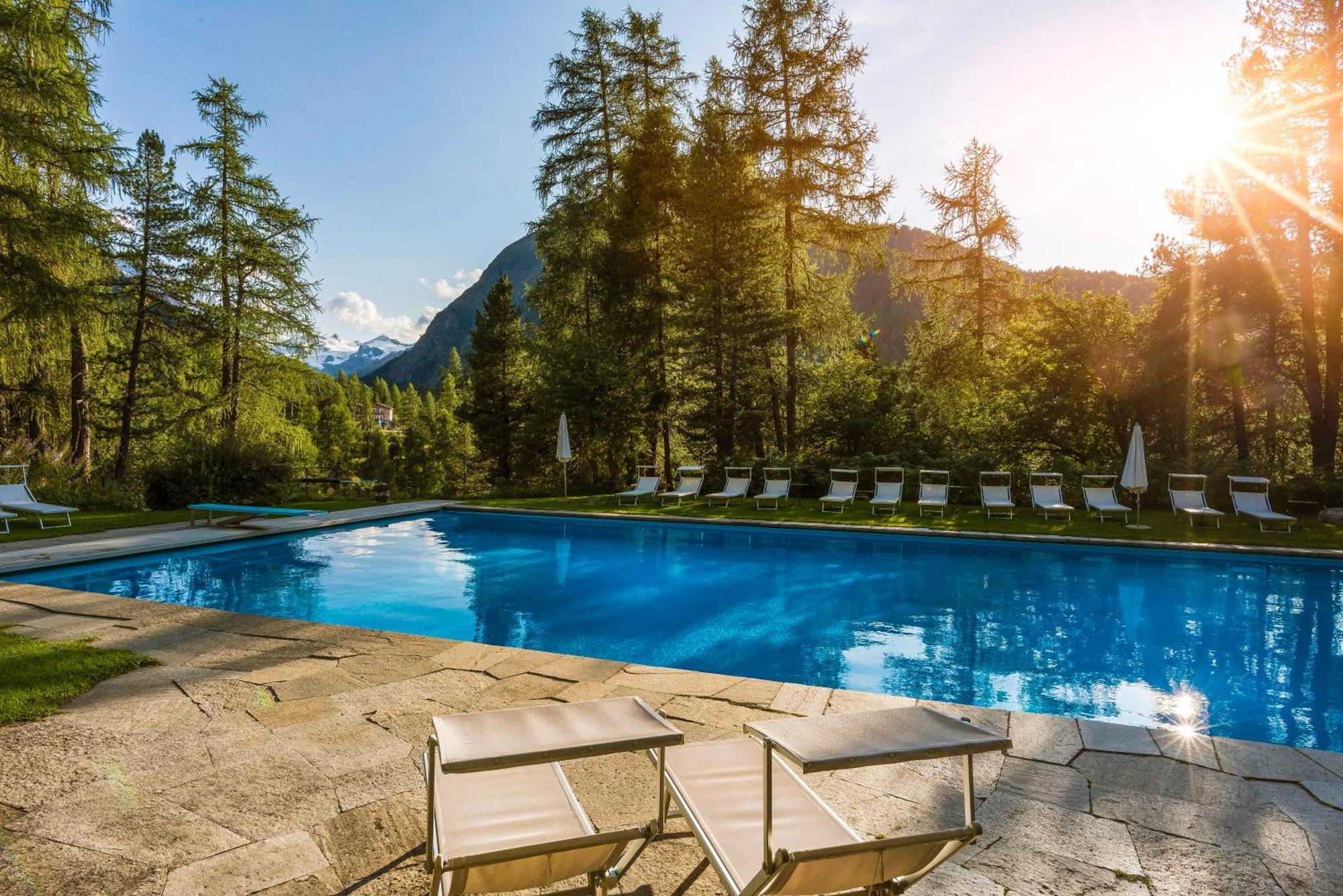 Hotel Saratz Pontresina Exterior foto